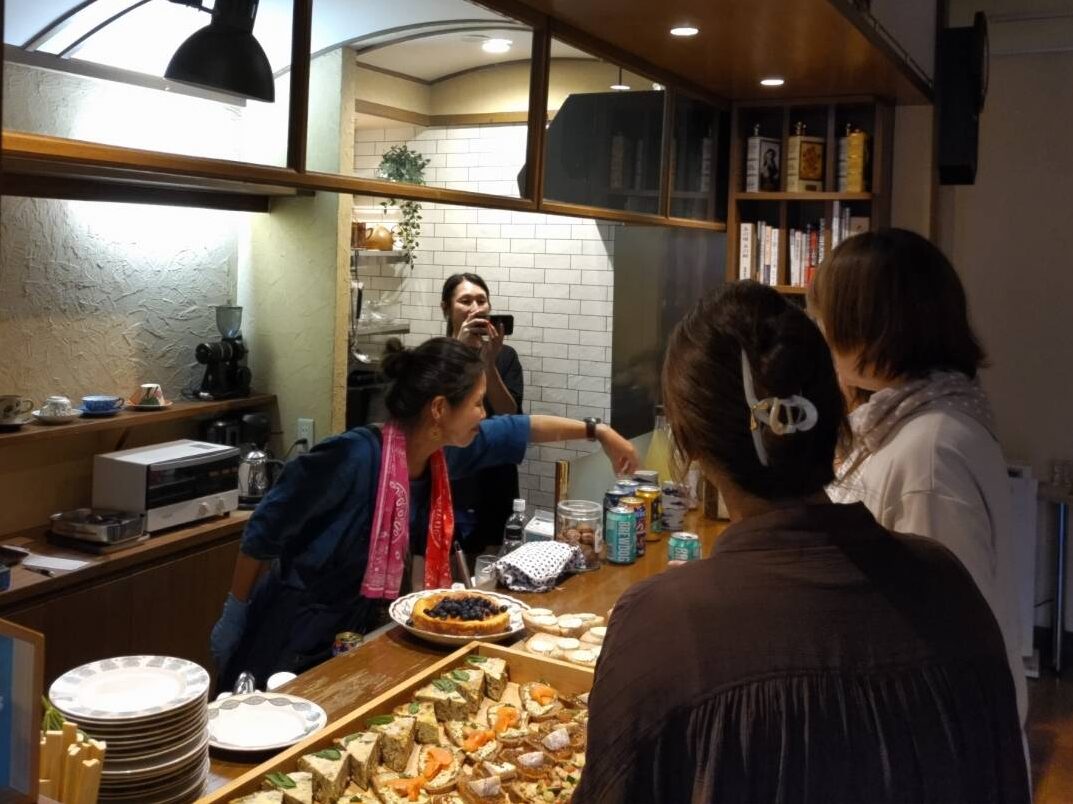 7月のお茶っこ丸子川は「交じるバー」×2。女子会&オフ会でした